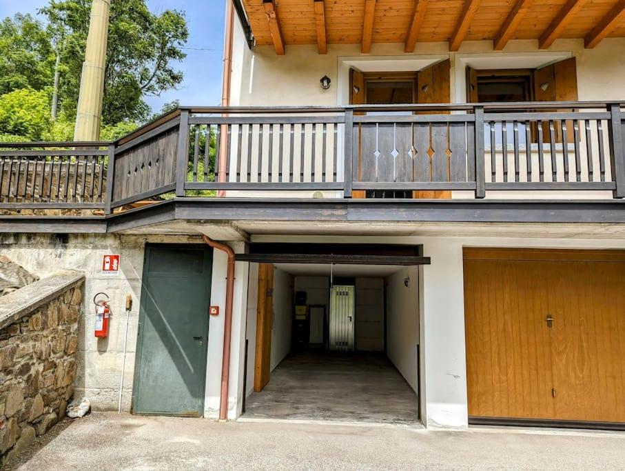 Residence Gardenia Con Terrazza 40Mq Privata & Garage Privato Vione Экстерьер фото